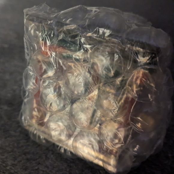 **VIRAL** Bath & Body Works Bookstore Wallflowers Night Light with Pumpkins - Picture 4 of 5